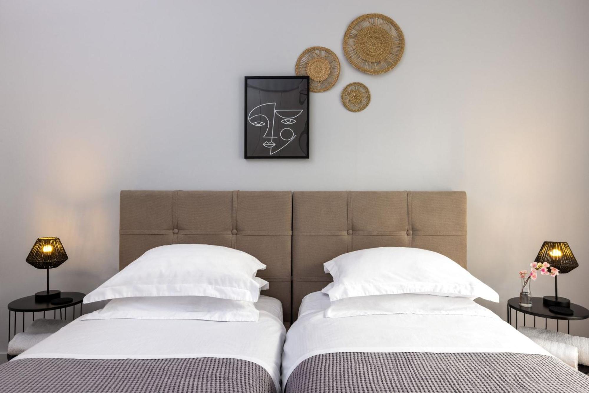 Of Petros Apartment Athens